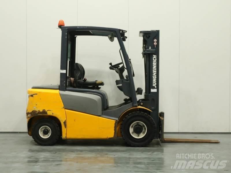 Jungheinrich DFG 425 Empilhadores Diesel