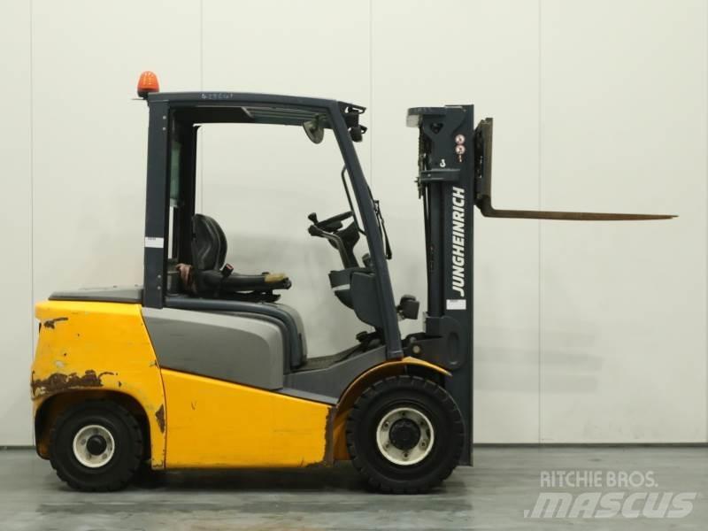 Jungheinrich DFG 425 Empilhadores Diesel