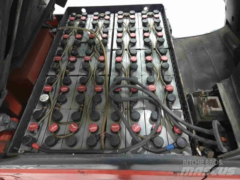 Linde E25-01 Empilhadores eléctricos