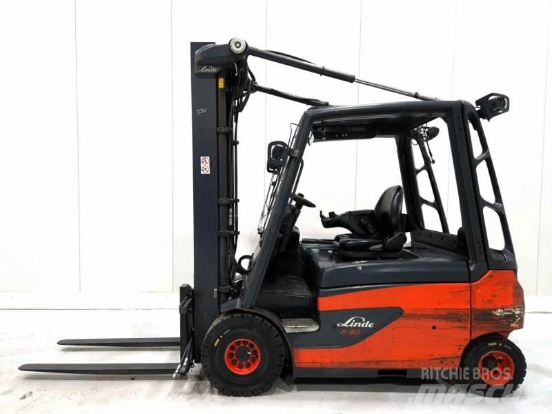 Linde E30L-01 Empilhadores eléctricos