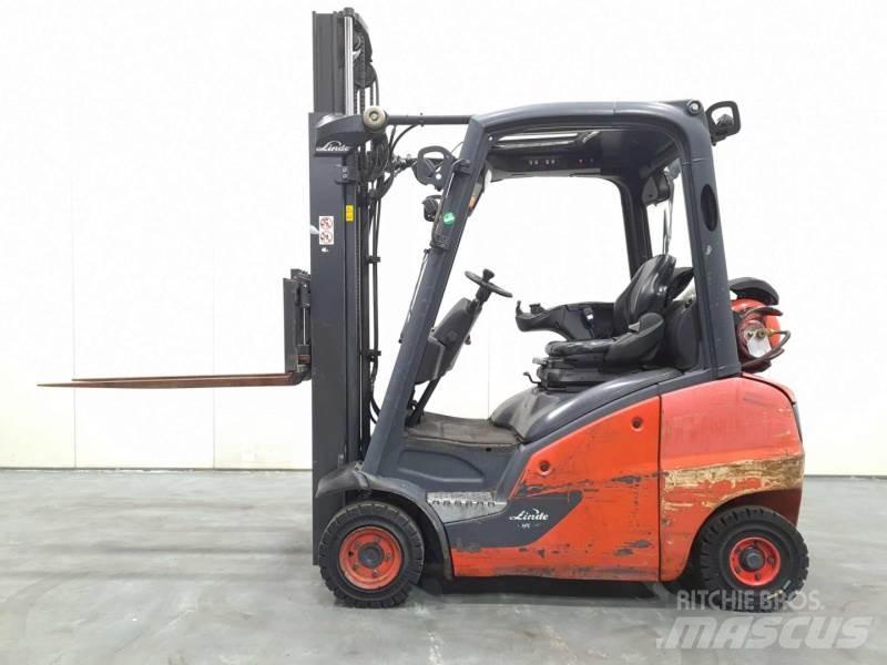 Linde H16T-01 391 Empilhadores a gás