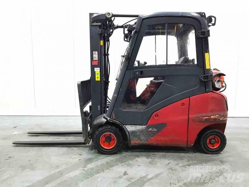 Linde H20T-01 391 Empilhadores a gás