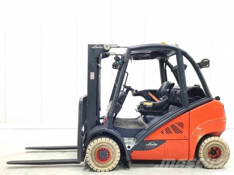Linde H25T-02 RENTAL Empilhadores a gás