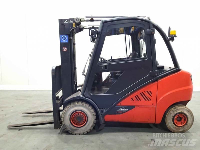 Linde H30D-02 393 Empilhadores Diesel