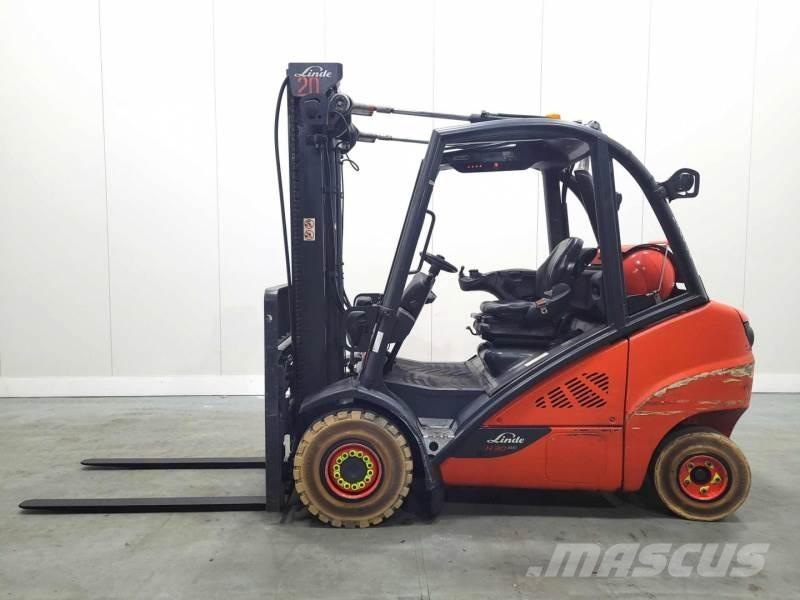 Linde H30T-02 393 RENTAL Empilhadores a gás