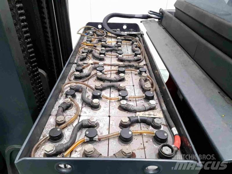 Linde R16HD-01 1120 Empilhadores Elevadores