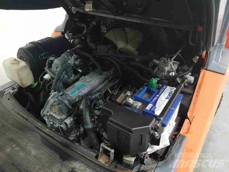 Toyota 8FGF30 Empilhadores a gás
