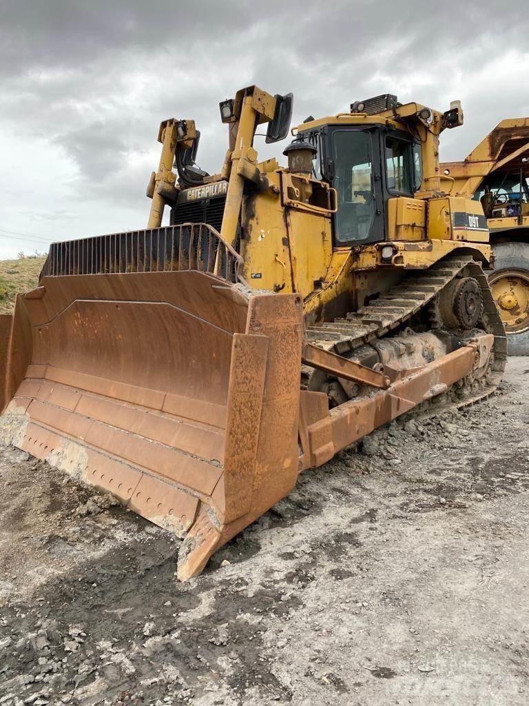 CAT D9T Dozers - Tratores rastos