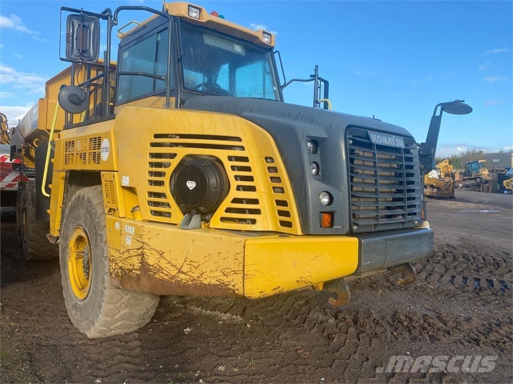 Komatsu HM300-5 Camiões articulados