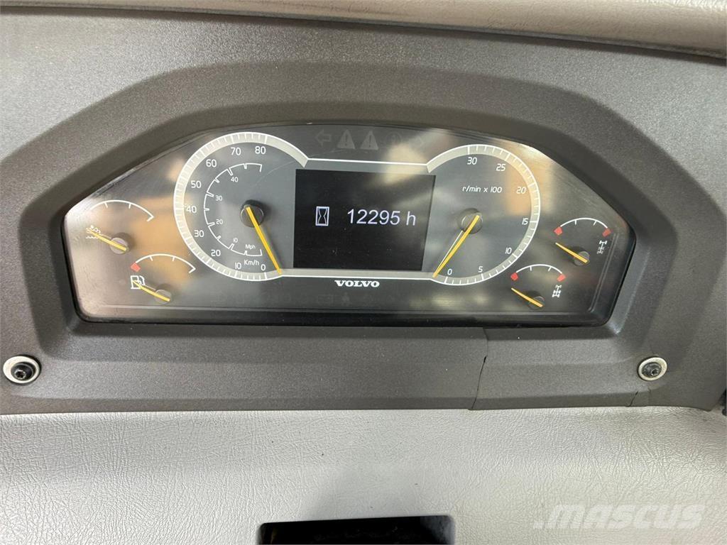 Volvo HAULER A30G Camiőes dumper basculantes rígidos