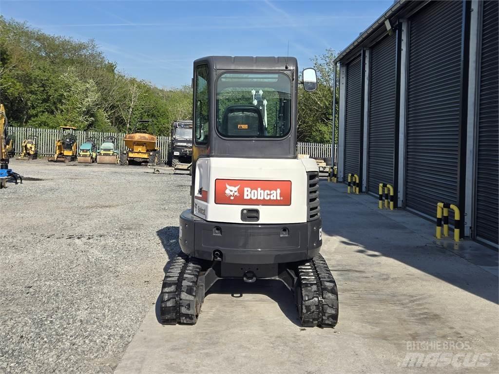 Bobcat E26 Mini Escavadoras <7t