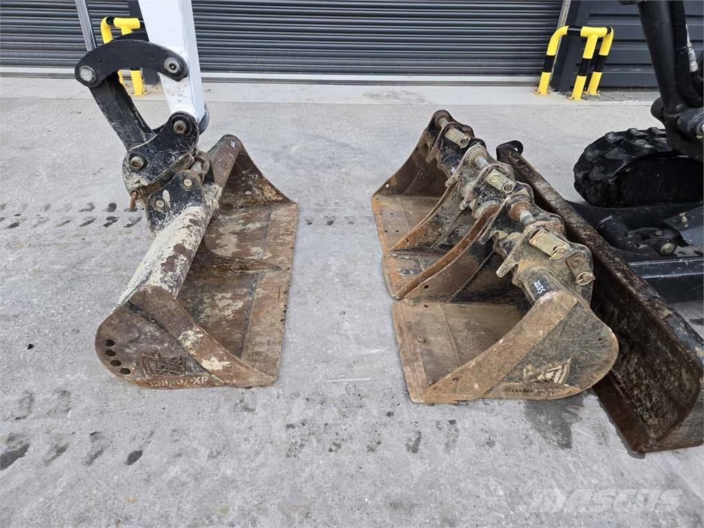 Bobcat E27 Mini Escavadoras <7t