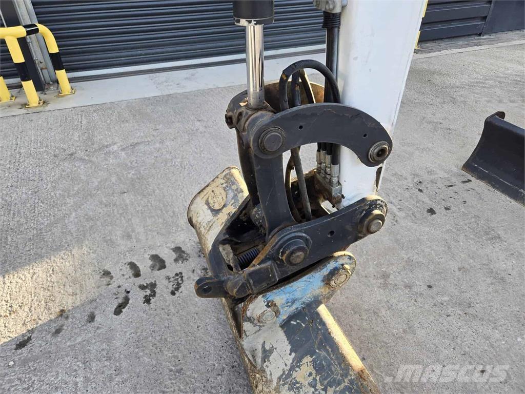 Bobcat E27 Mini Escavadoras <7t