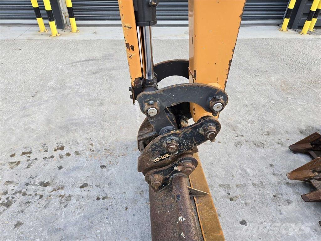 CASE CX19C Mini Escavadoras <7t