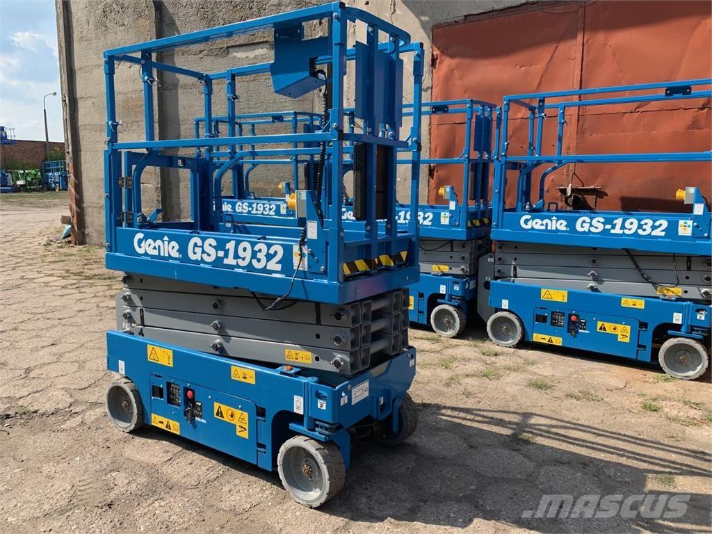 Genie 1932 Elevadores de tesoura