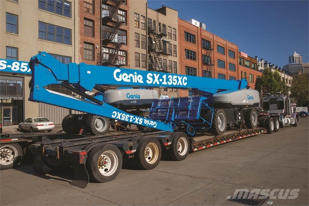 Genie SX-135 XC Elevadores braços Telescópicos
