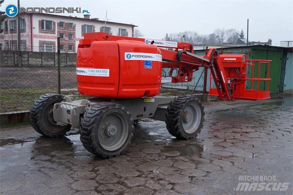 Genie Z45/25J Elevadores braços articulados