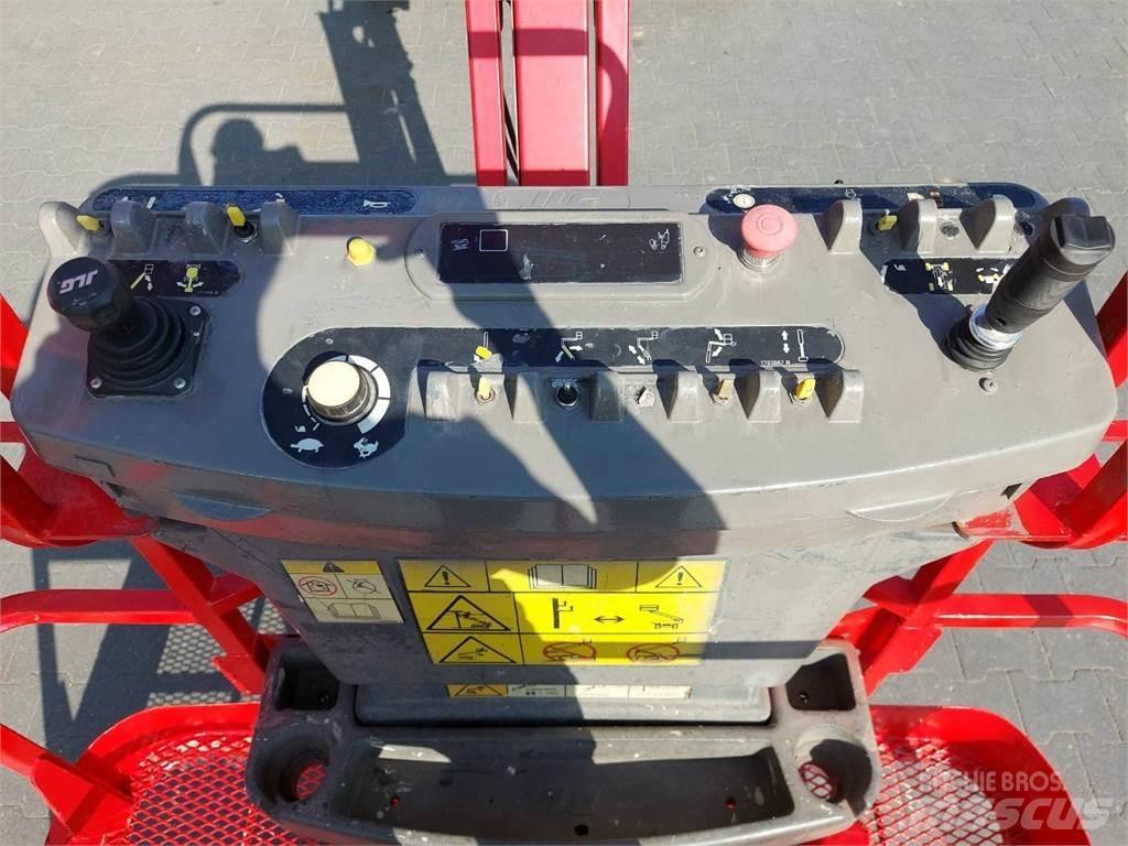JLG M450AJ Elevadores braços articulados