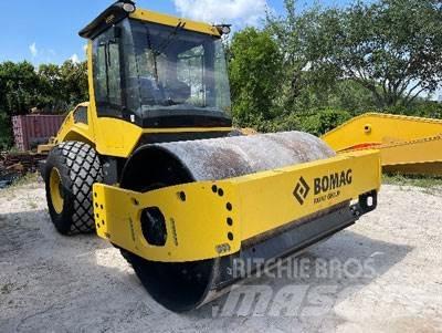 Bomag BW213DH-5 Construção - Outros
