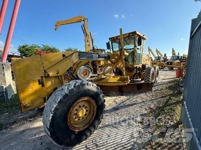 CAT 12H Motoniveladoras