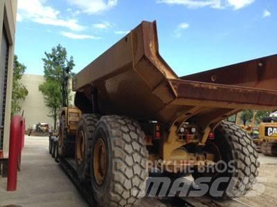 CAT 725 Camiões articulados