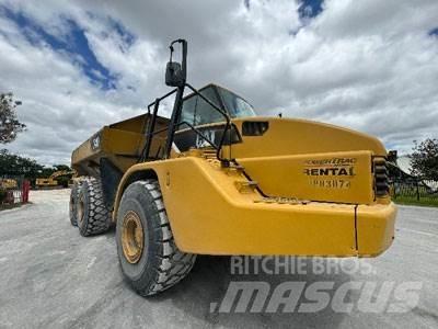 CAT 740 Camiões articulados