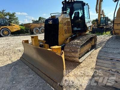 CAT D3K2 LGP Dozers - Tratores rastos