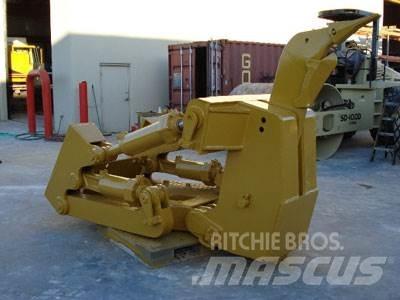 CAT D8T/R/N Ripper, S/S Outros componentes