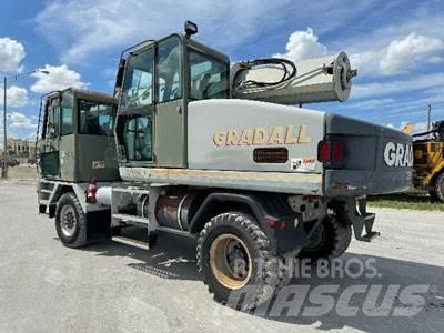 Gradall XL3100 Escavadoras de rodas