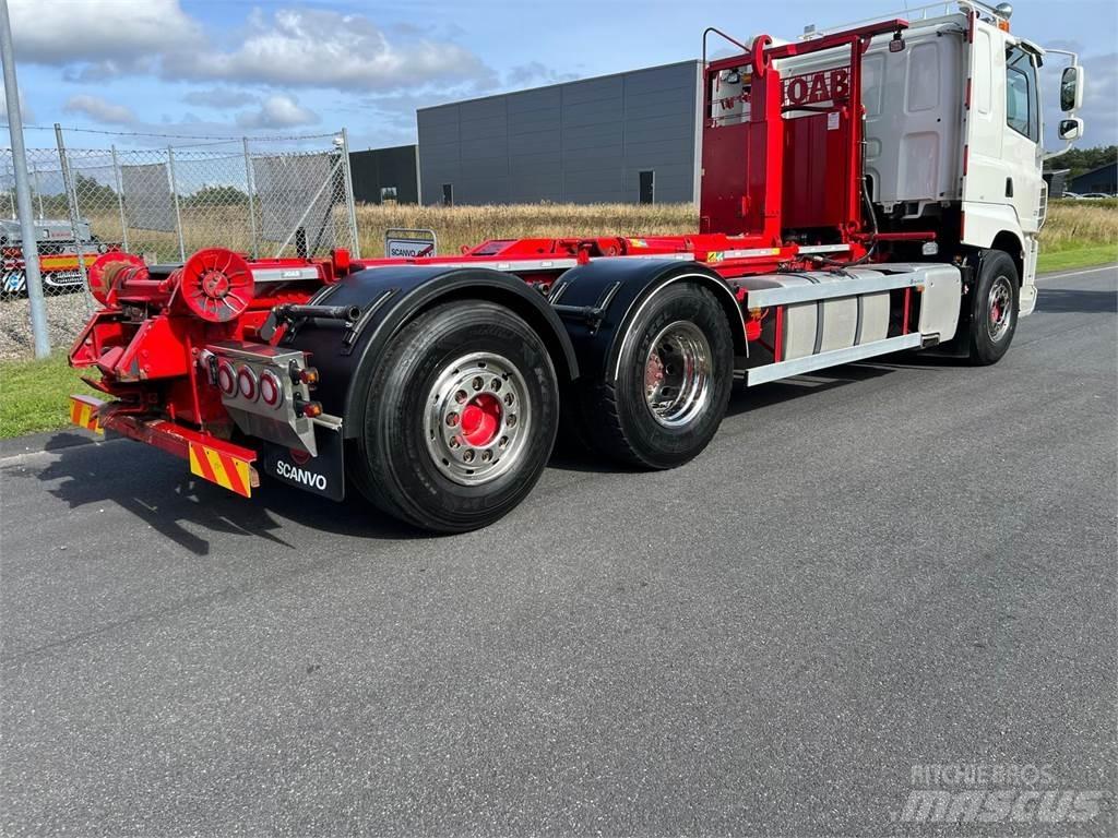 DAF CF530 6x2*4 Camiões caixa desmontável com elevador de cabo