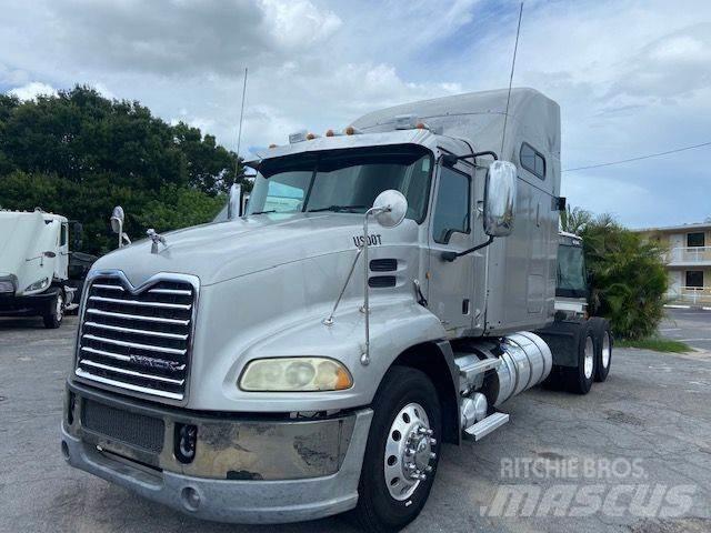 Mack CXU613 Tractores (camiões)