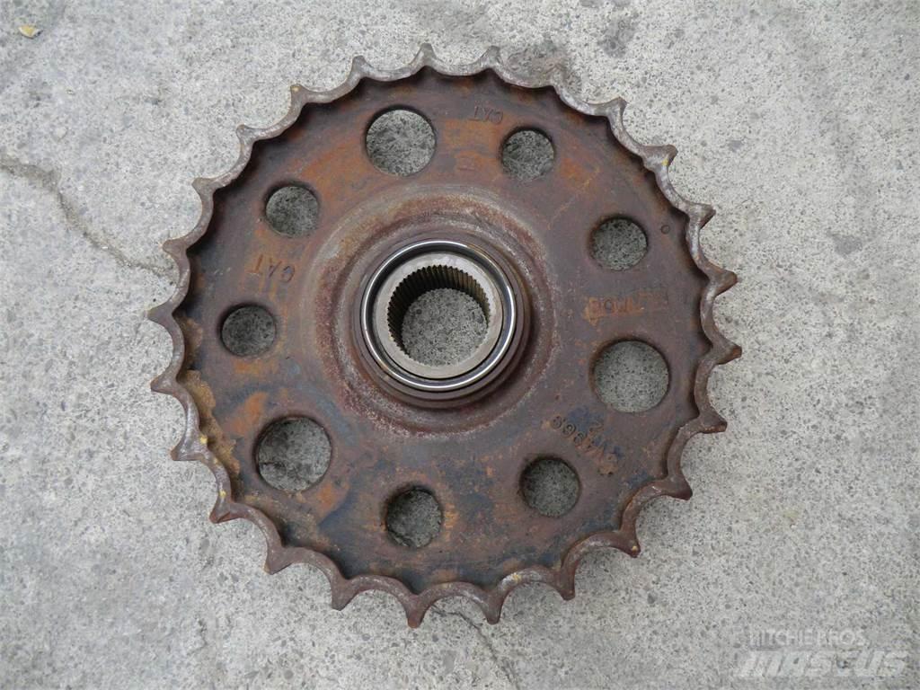 CAT 231D Rastos, correntes e material rodante