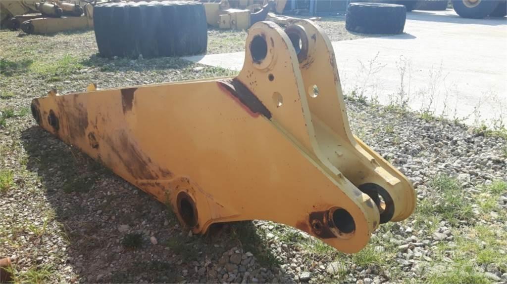 CAT 231D Chassis e suspensões