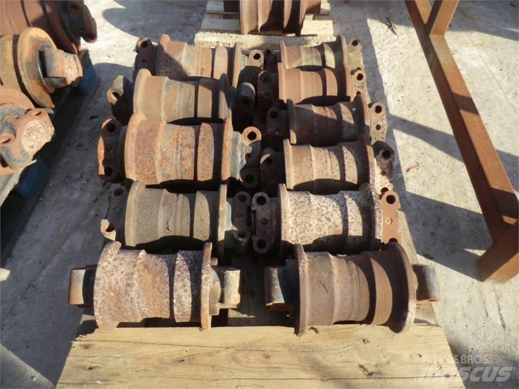 CAT 320 Rastos, correntes e material rodante
