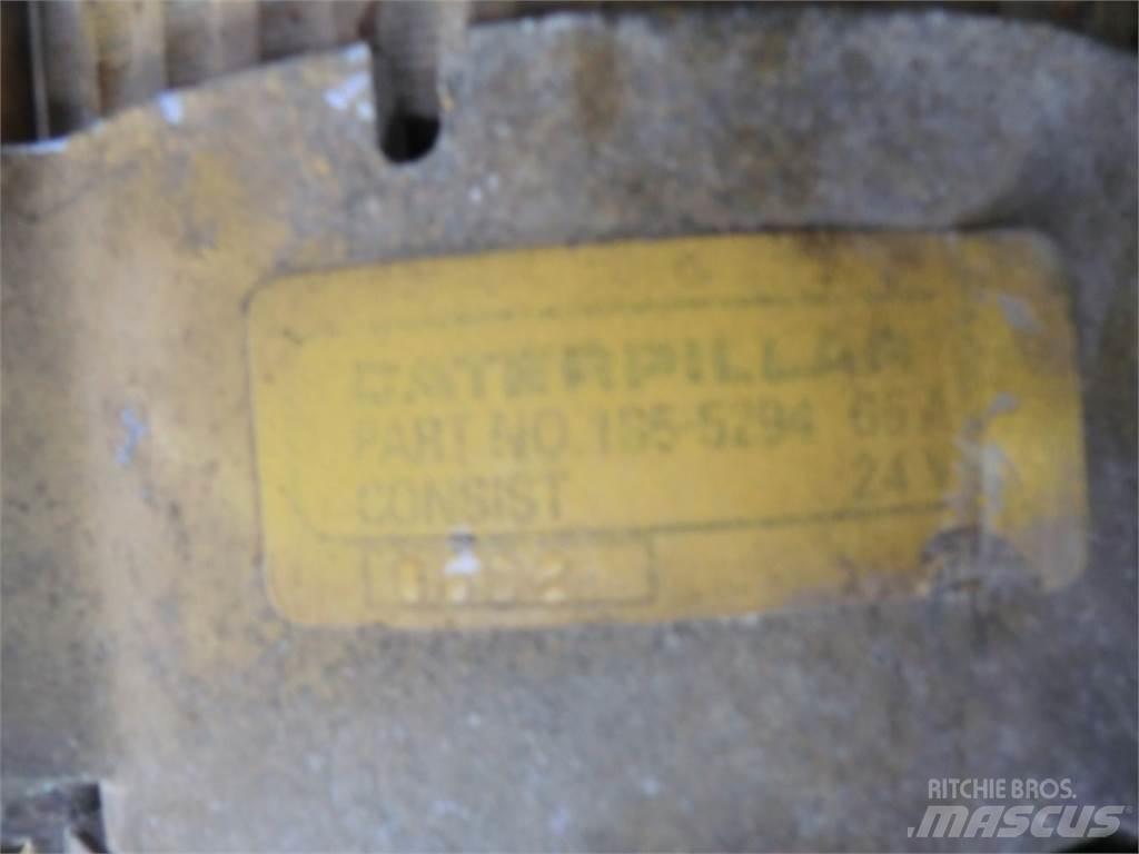 CAT 735 Construção - Outros
