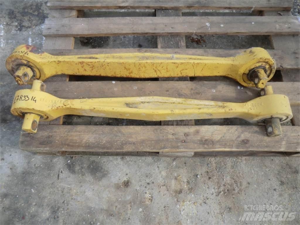 CAT 735 Rastos, correntes e material rodante