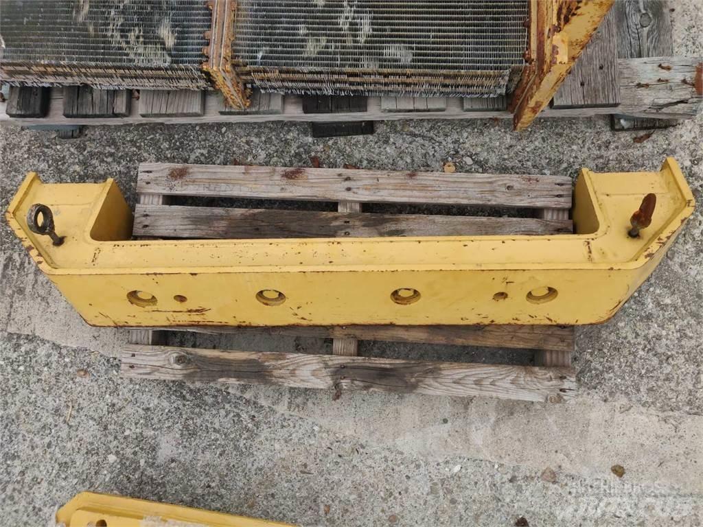 CAT 953C Chassis e suspensões