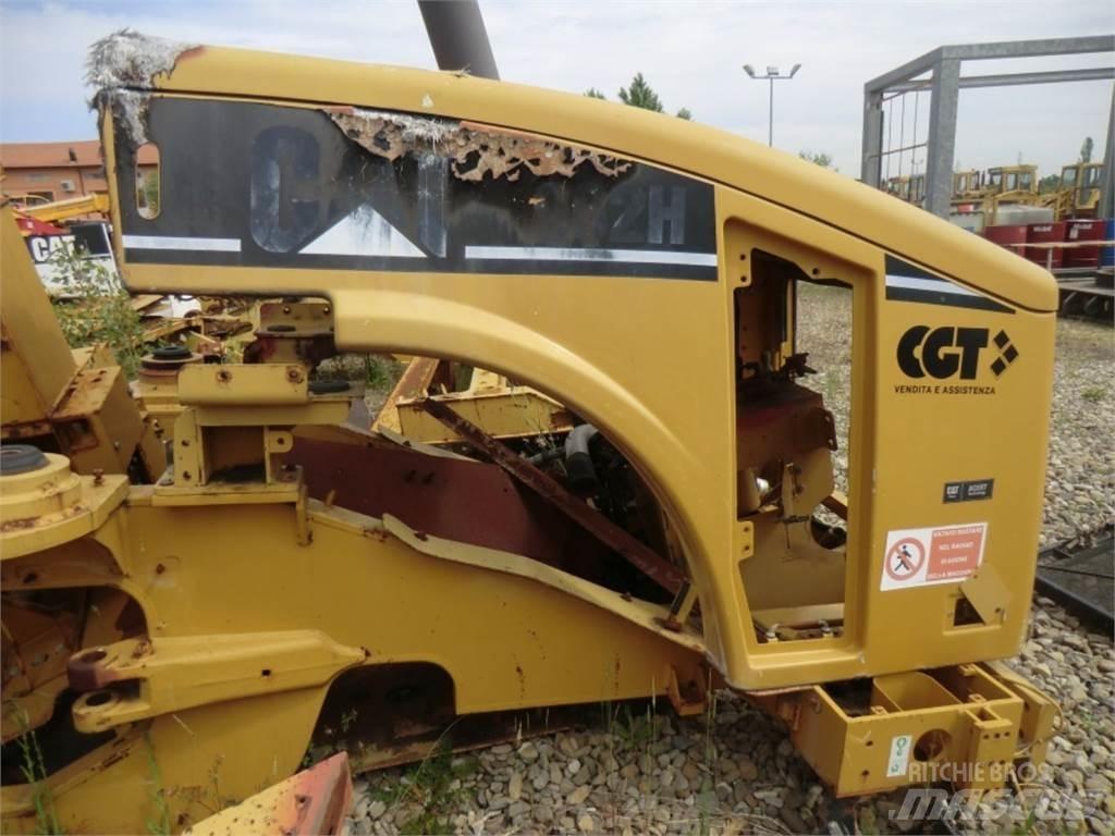 CAT 962H Chassis e suspensões
