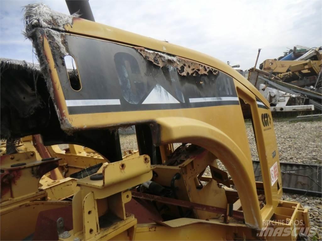 CAT 962H Chassis e suspensões