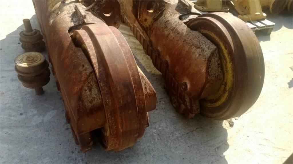 CAT 963C Rastos, correntes e material rodante