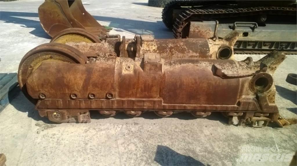 CAT 963C Rastos, correntes e material rodante