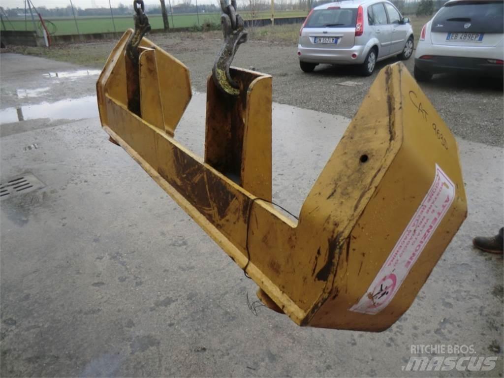 CAT 963D Chassis e suspensões
