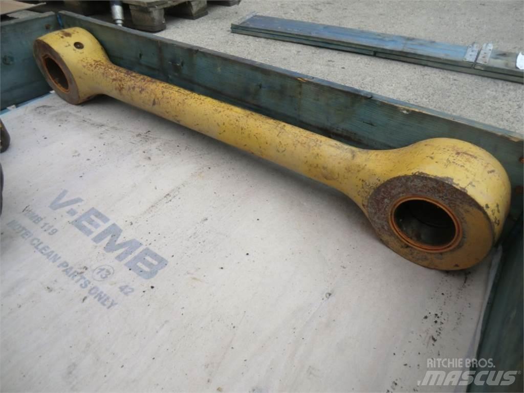 CAT 963D Chassis e suspensões