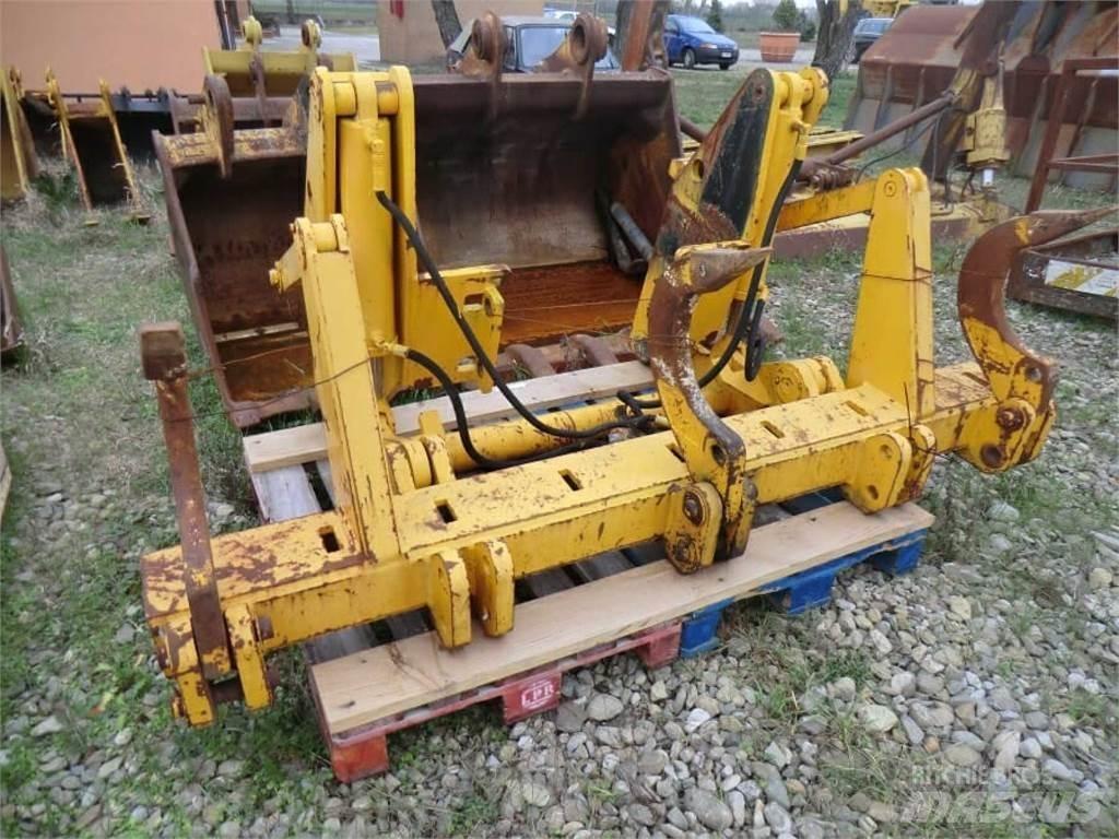 CAT 973C Rastos, correntes e material rodante