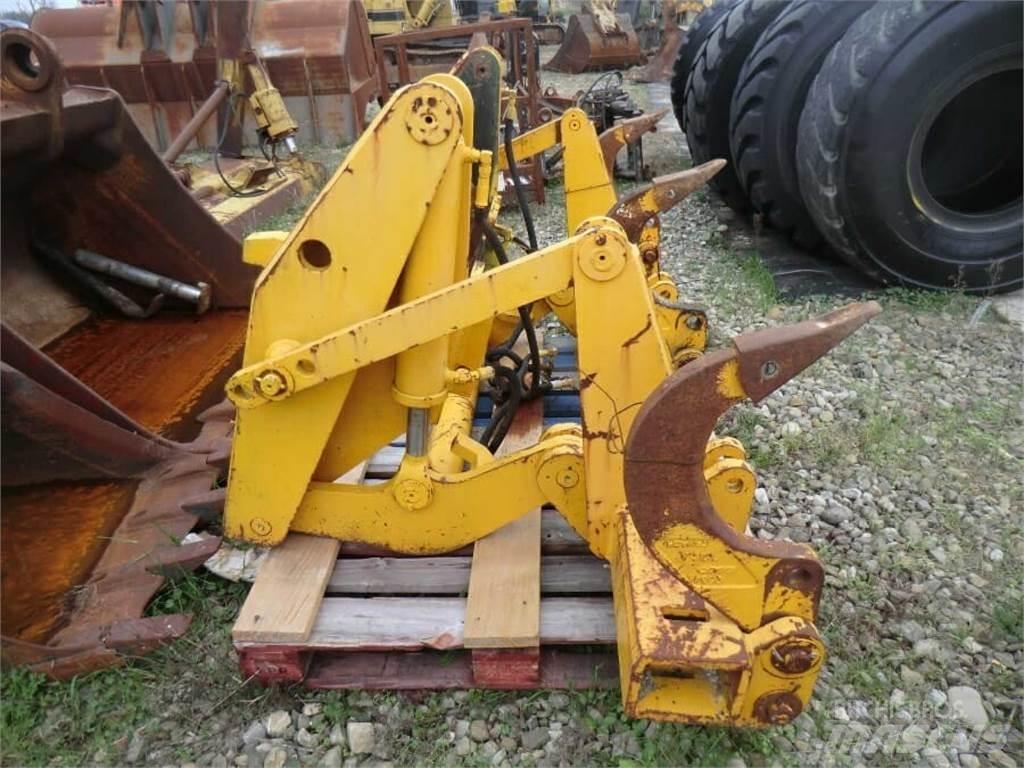 CAT 973C Rastos, correntes e material rodante