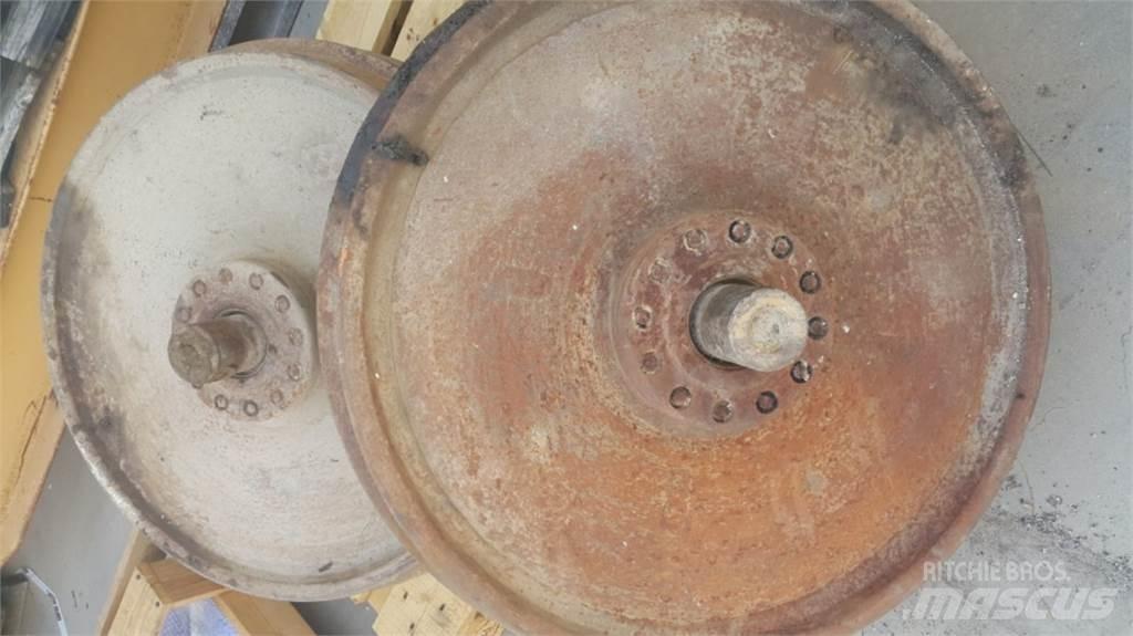 CAT  D8L Rastos, correntes e material rodante