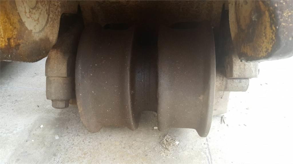 CAT  D8L Rastos, correntes e material rodante