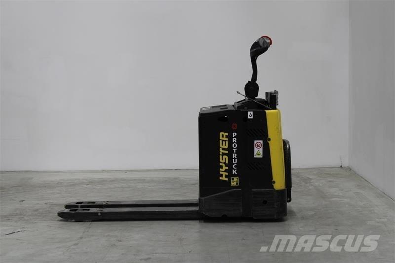 Hyster P2.0S Porta-paletes com plataforma