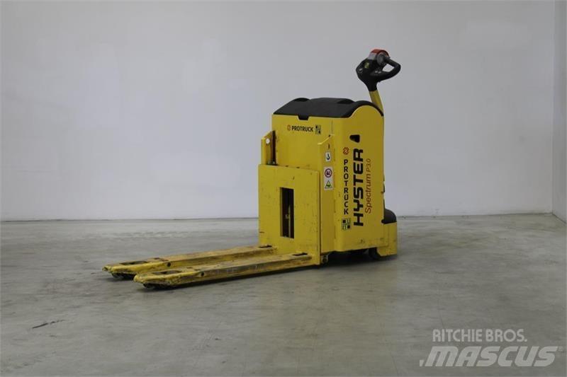 Hyster P3.0 Porta palettes