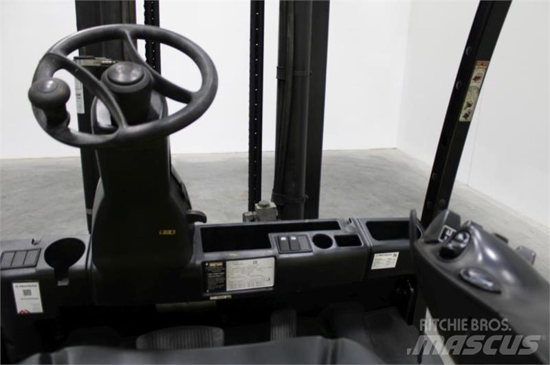 Yale ERP50VM Empilhadores eléctricos